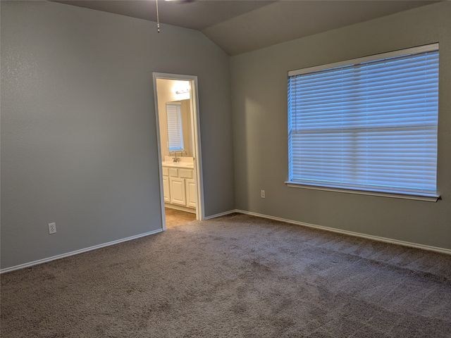 6005 Harwood Crossing Drive, Arlington, TX 76018