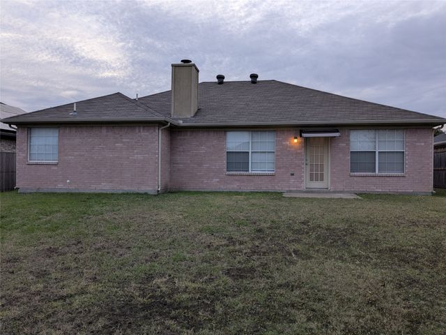 6005 Harwood Crossing Drive, Arlington, TX 76018