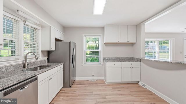 6499 BRIGGS RD, Warrenton, VA 20187