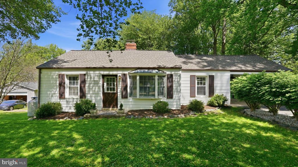 6499 BRIGGS RD, Warrenton, VA 20187