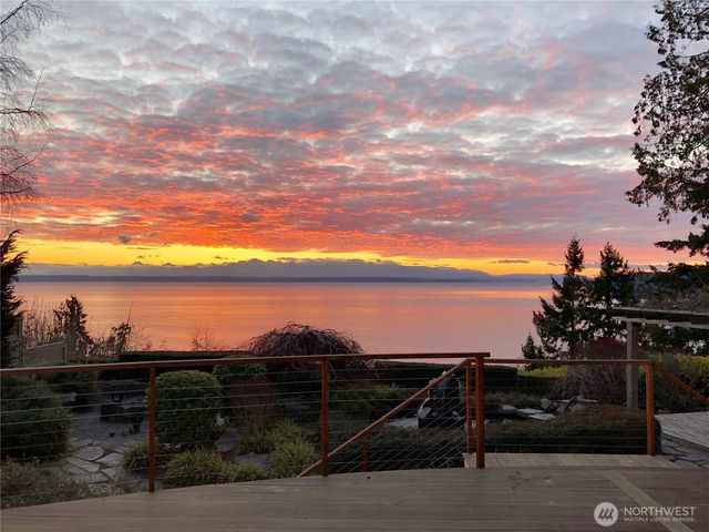 11912 Marine View Drive, Edmonds, WA 98026