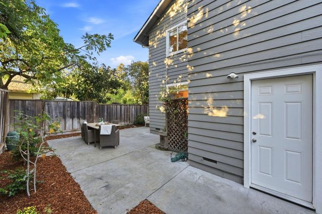 1689 Walters Avenue, Campbell, CA 95008