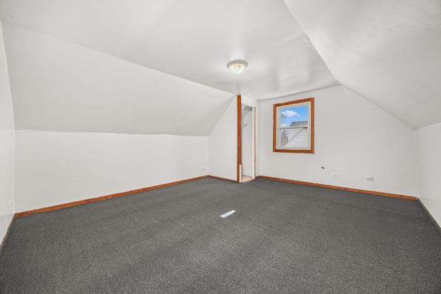 1527 Wentworth Avenue, Calumet City, IL 60409