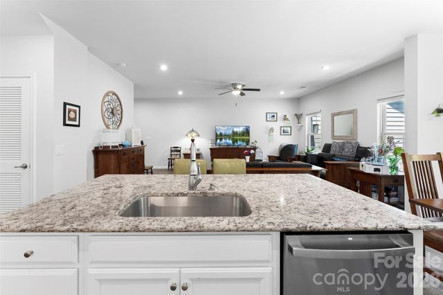140 Beacon Drive A, Mooresville, NC 28117