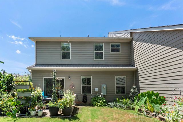 140 Beacon Drive A, Mooresville, NC 28117