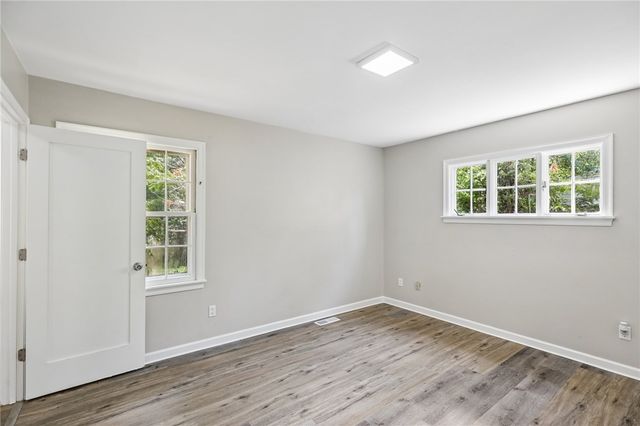 5560 Hugh Drive, Washington Twp, OH 45459