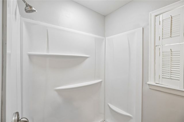 5560 Hugh Drive, Washington Twp, OH 45459
