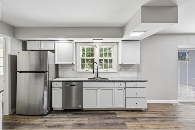 5560 Hugh Drive, Washington Twp, OH 45459