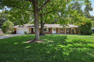 5560 Hugh Drive, Washington Twp, OH 45459