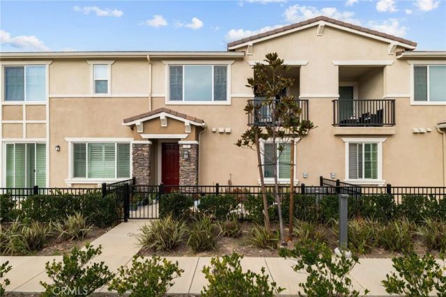 16680 Wyndham Lane 3, Fontana, CA 92336