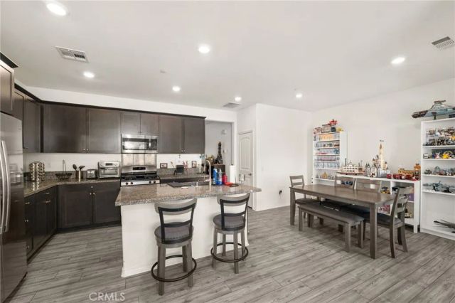 16680 Wyndham Lane 3, Fontana, CA 92336