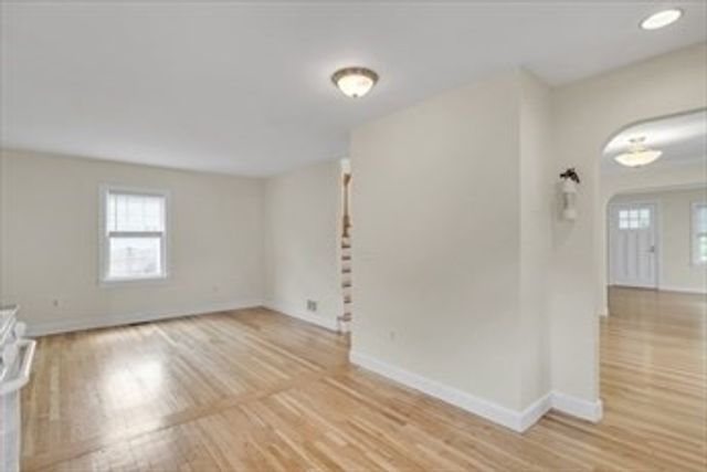 79 Grant Street, Lexington, MA 02420