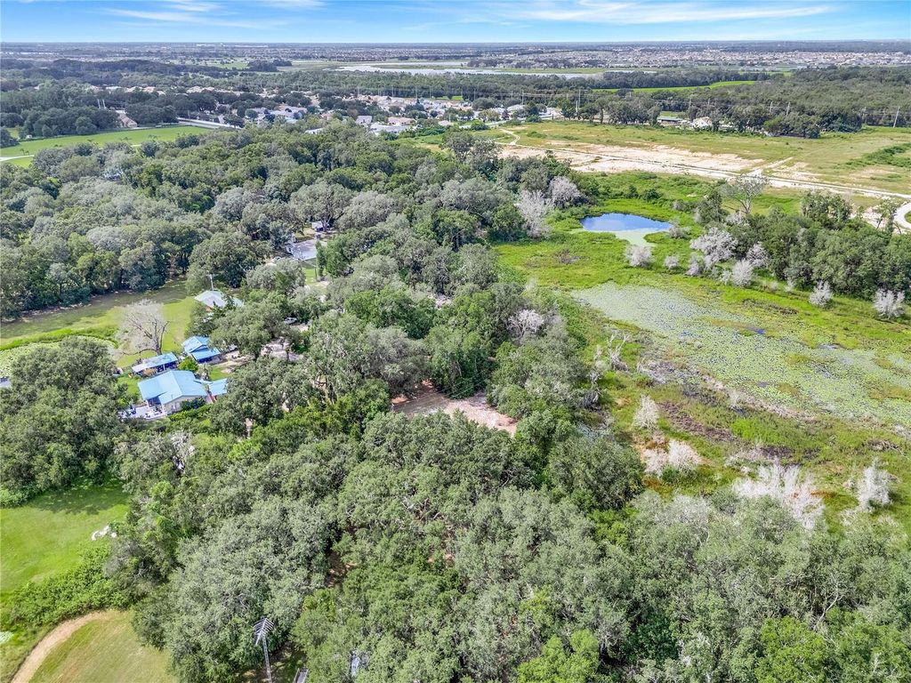 Image 4 of property listing at SELMAN ROAD, Leesburg, FL 34748