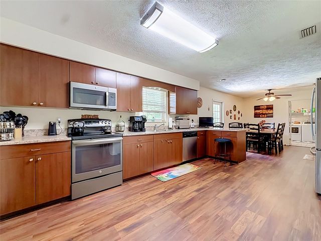 5501 SE 42ND COURT, Ocala, FL 34480