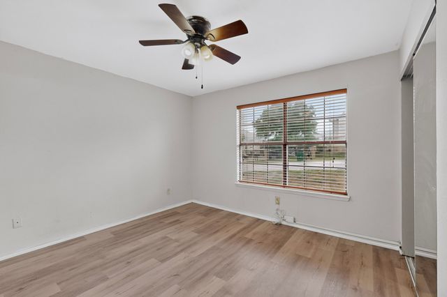 734 W Collins Street, Denton, TX 76201