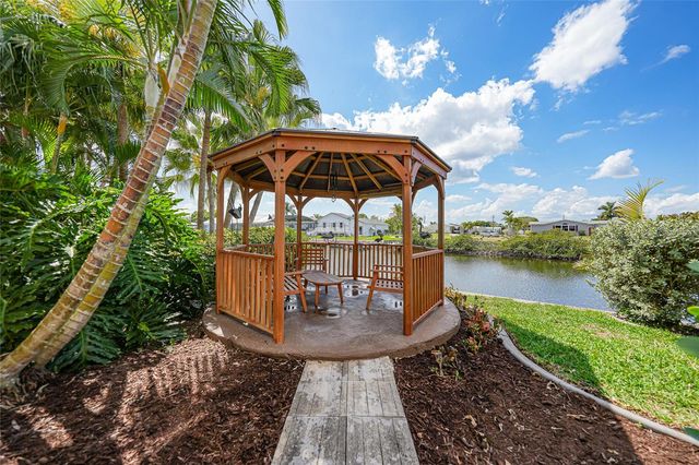 534 CANAL WAY, Punta Gorda, FL 33950