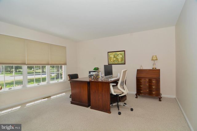 105 CROMWELL DR, Mullica Hill, NJ 08062