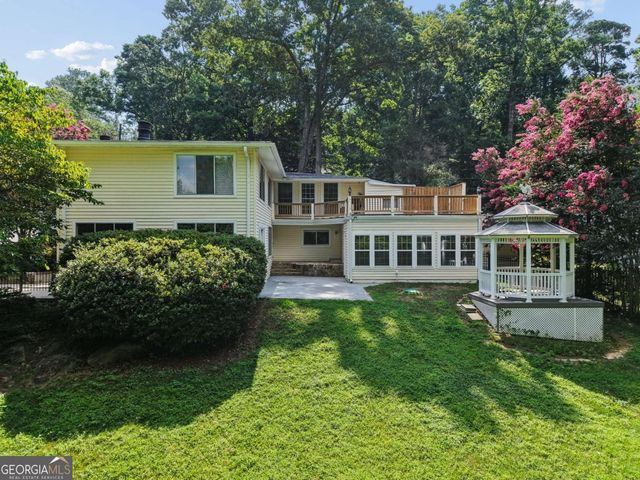 1055 Lee Circle NE, Atlanta, GA 30324
