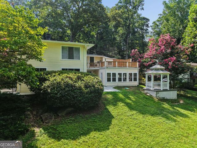 1055 Lee Circle NE, Atlanta, GA 30324
