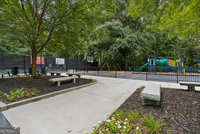 1055 Lee Circle NE, Atlanta, GA 30324