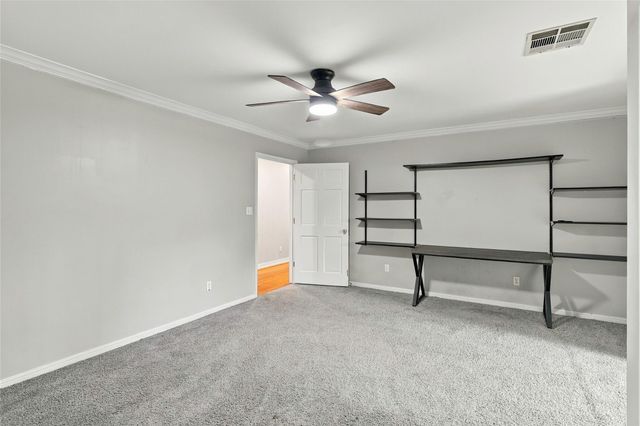 8714 Holly Hills Drive, Tomball, TX 77375