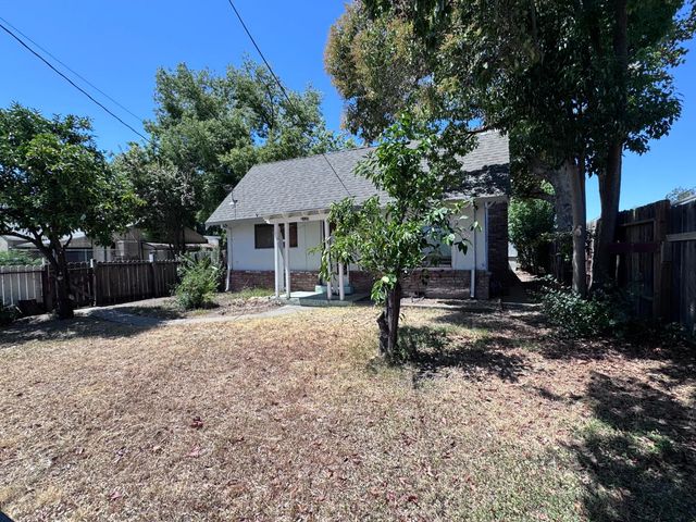 5120 Mendocino Blvd, Sacramento, CA 95820