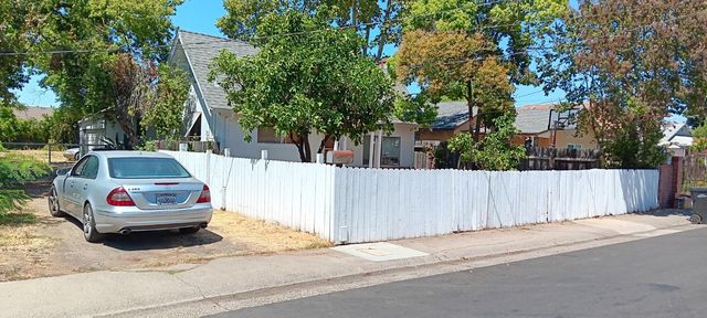 5120 Mendocino Blvd, Sacramento, CA 95820