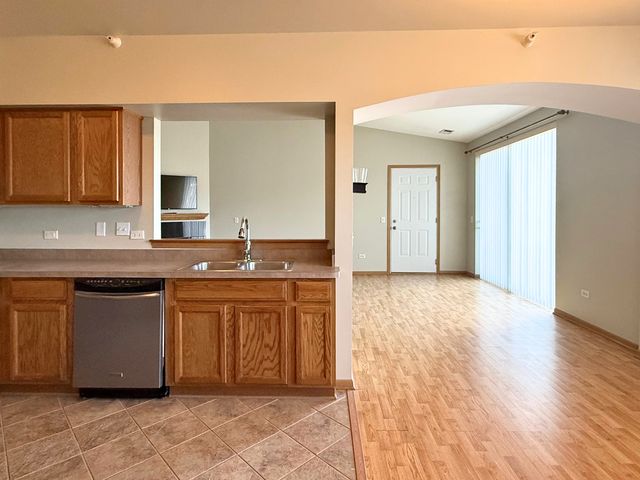 16600 Liberty Circle 3S, Orland Park, IL 60467