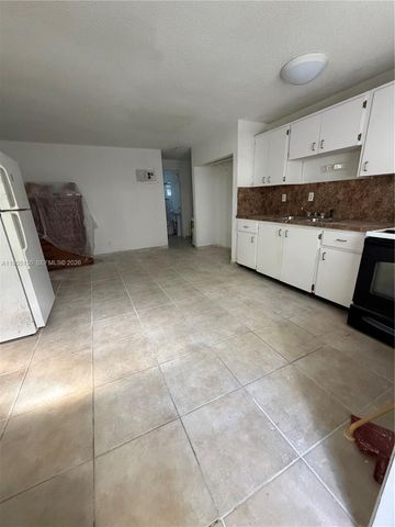 2645 NW 21st Ave 5, Oakland Park, FL 33311