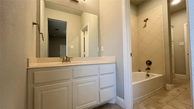 7005 Golf Club Drive, Mckinney, TX 75070