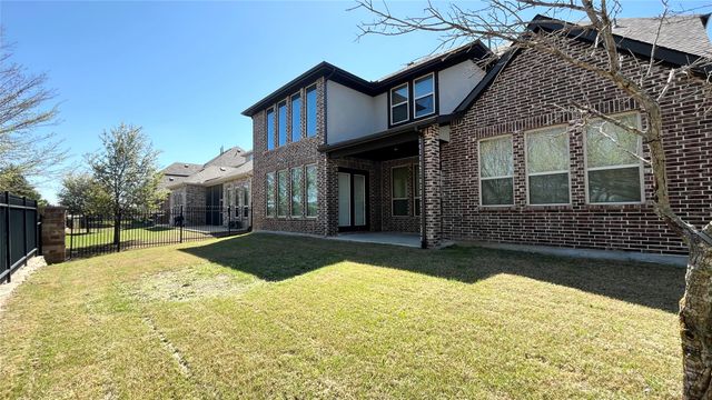 7005 Golf Club Drive, Mckinney, TX 75070