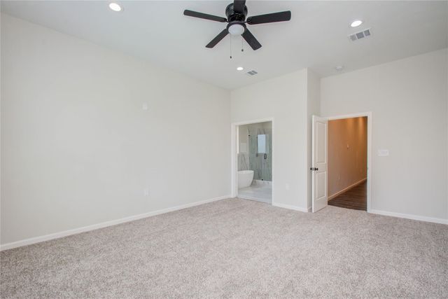 4916 Sunbeam Street, Houston, TX 77033