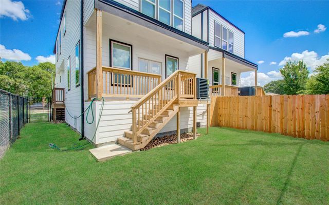 4916 Sunbeam Street, Houston, TX 77033