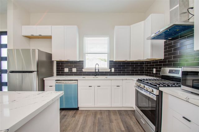 4916 Sunbeam Street, Houston, TX 77033