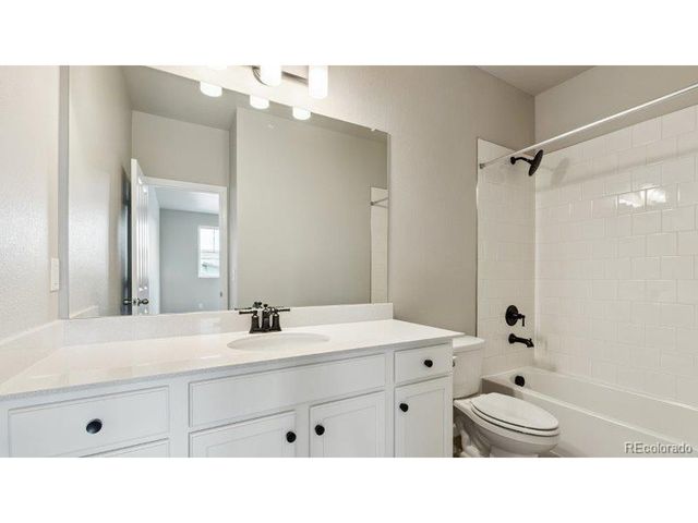 16835 Mckay Dr, Mead, CO 80542