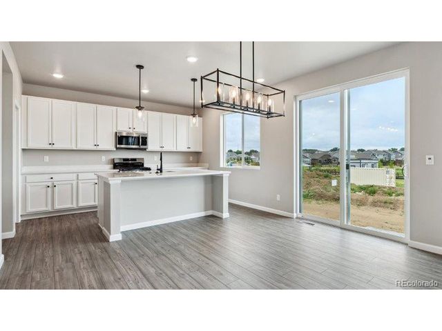 16835 Mckay Dr, Mead, CO 80542