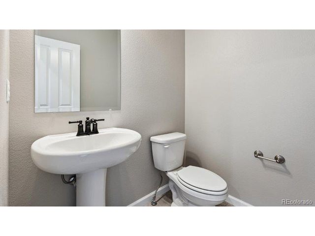 16835 Mckay Dr, Mead, CO 80542