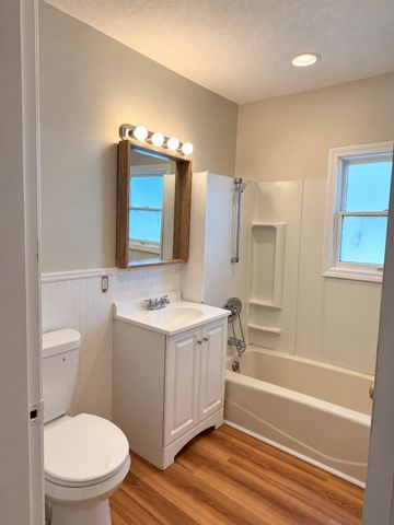 46 Washington Ave 1, Winthrop, MA 02152