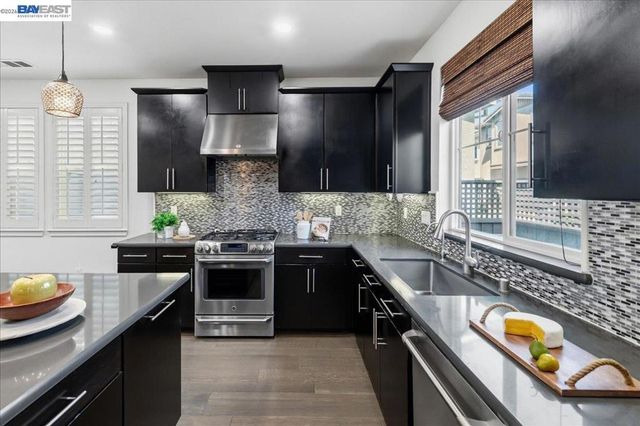 2792 Alliston Loop, Dublin, CA 94568