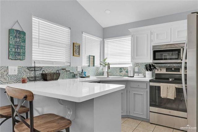 111 Abalone Circle, Port Isabel, TX 78578