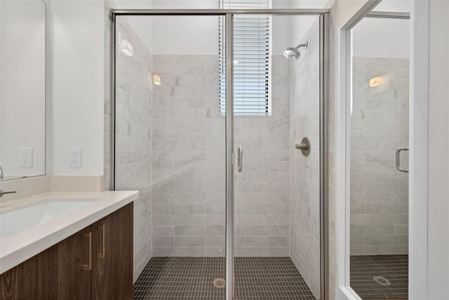 2401 Crawford Street C3D, Houston, TX 77004