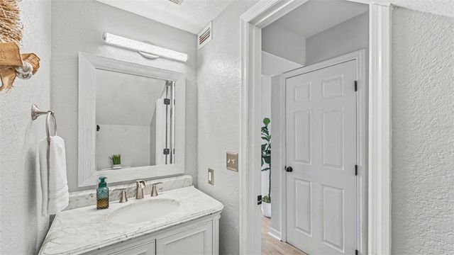 1905 SUZANNE LANE, Lakeland, FL 33813