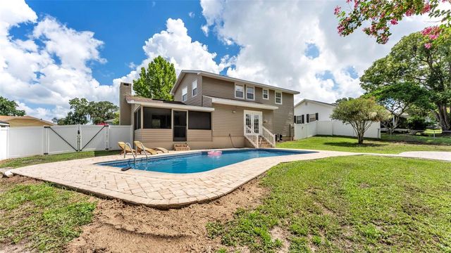 1905 SUZANNE LANE, Lakeland, FL 33813