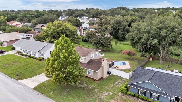 1905 SUZANNE LANE, Lakeland, FL 33813