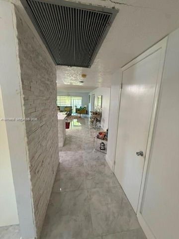 12850 SW 4th Ct 201I, Pembroke Pines, FL 33027