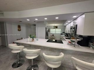 12850 SW 4th Ct 201I, Pembroke Pines, FL 33027