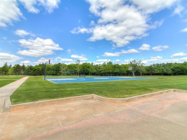 3009 Wood Thrush Way, Edmond, OK 73012
