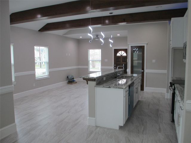 217 Miriam Street, Baytown, TX 77520