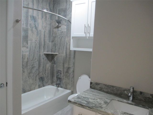 217 Miriam Street, Baytown, TX 77520