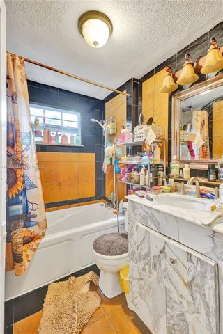 1024 N 24th Ave, Hollywood, FL 33020